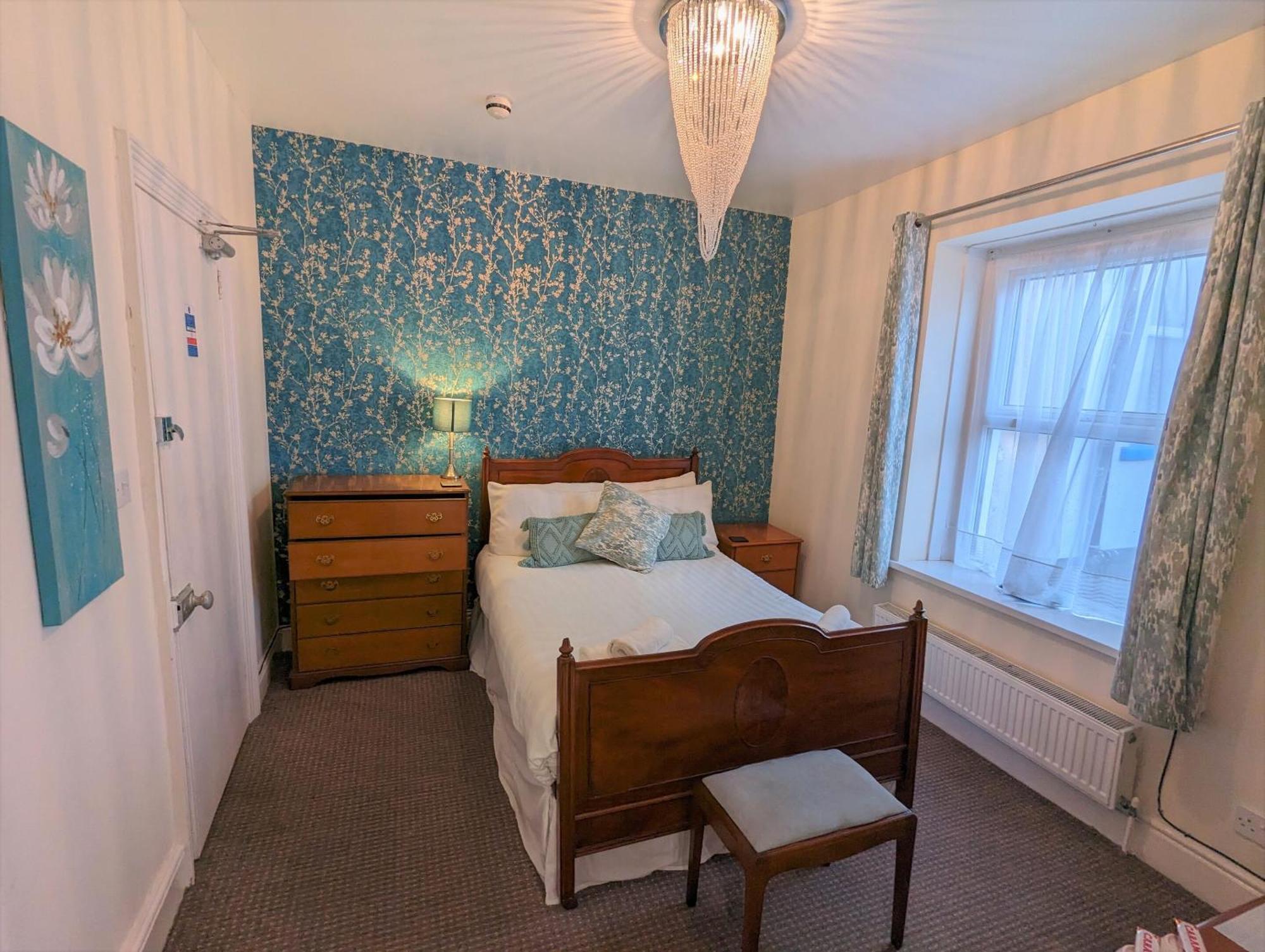 Bed and Breakfast The Senarth Llandudno Exterior foto